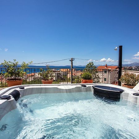 Idis Luxury Apartment Подстрана Экстерьер фото