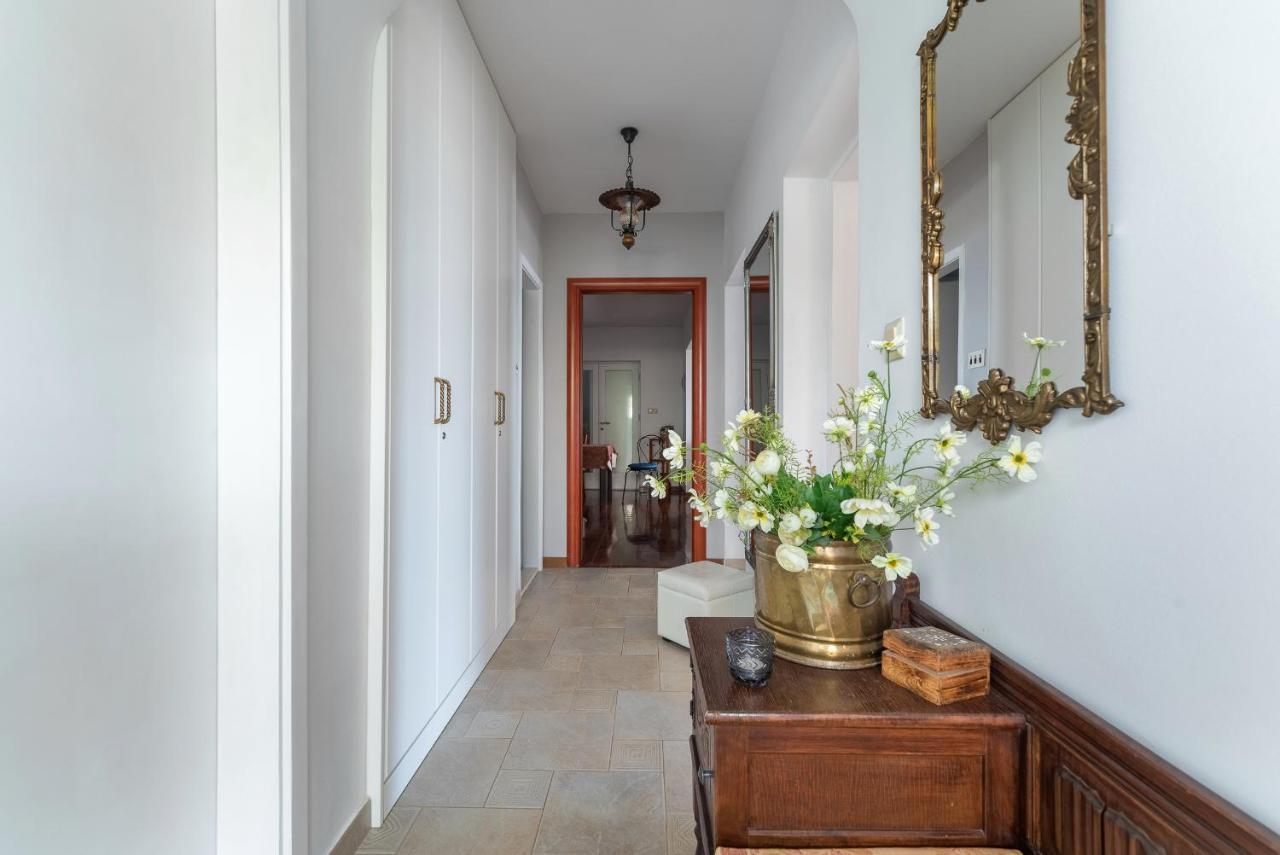 Idis Luxury Apartment Подстрана Экстерьер фото